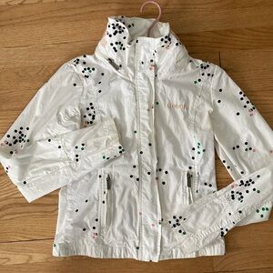 BENCH Light/weight White Jacket with Scattered Dot Pattern